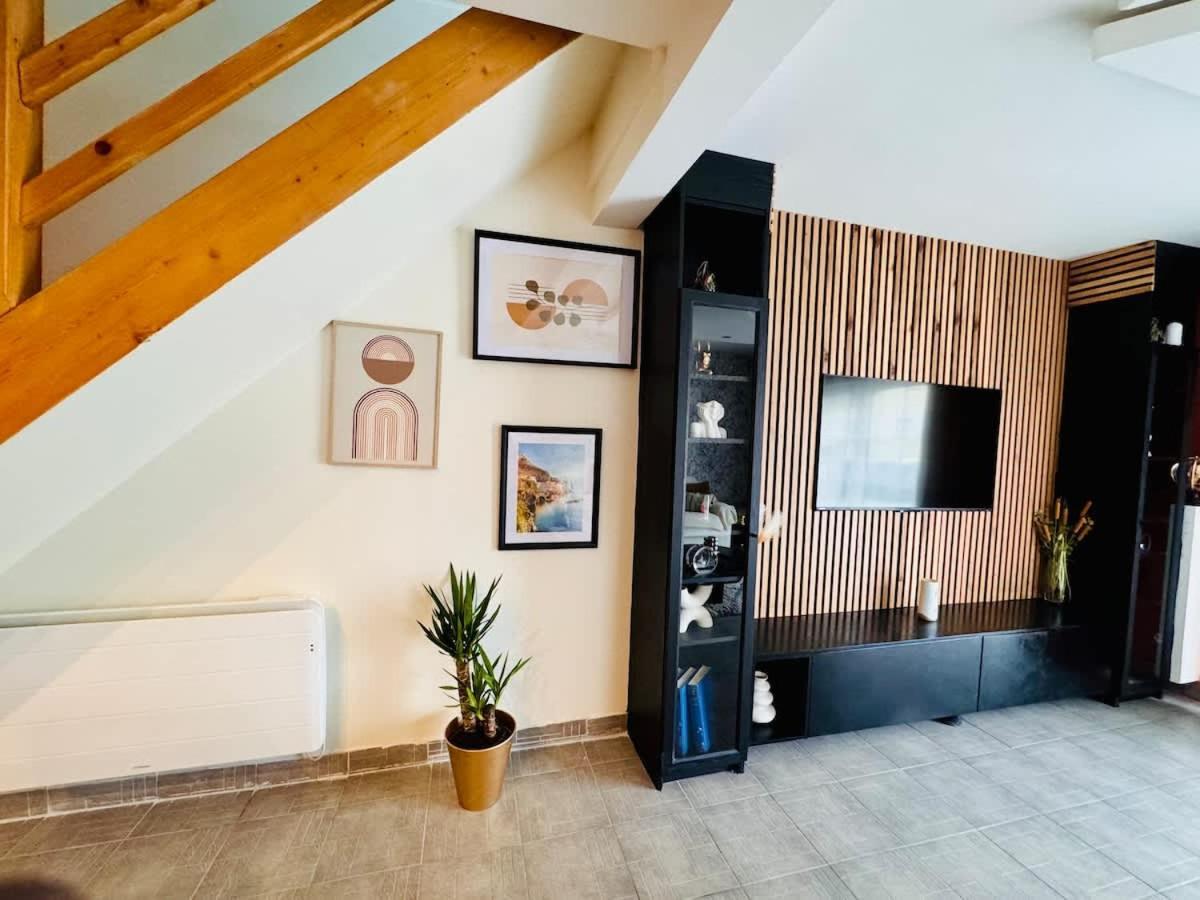 Loft Moderne Et Cosy Proche Des Villes Et Plages Demouville Exteriér fotografie